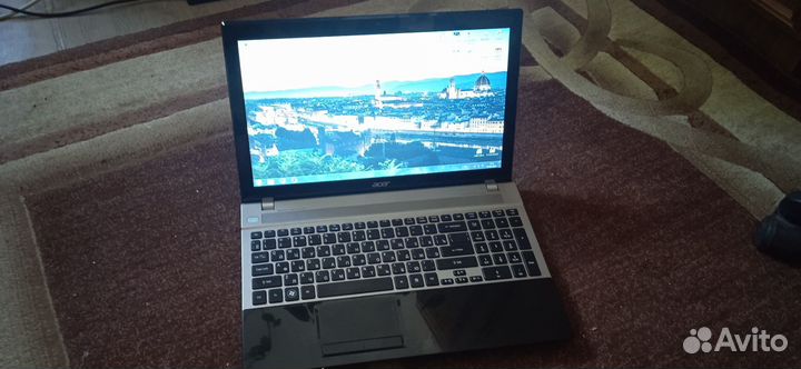 Ноутбук Aser aspire V3 551g