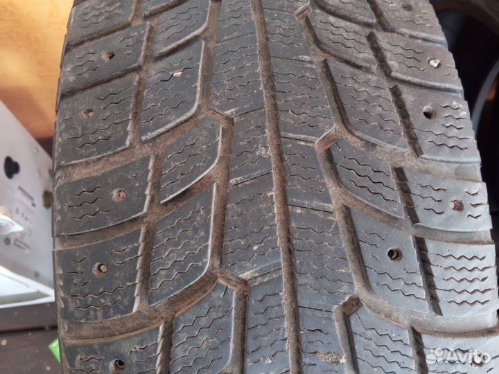 Michelin XF 235/55 R17