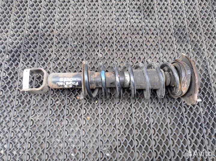 Амортизатор задний R Subaru Tribeca WX