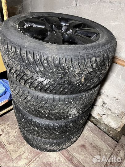 Зимняя резина с дисками r17