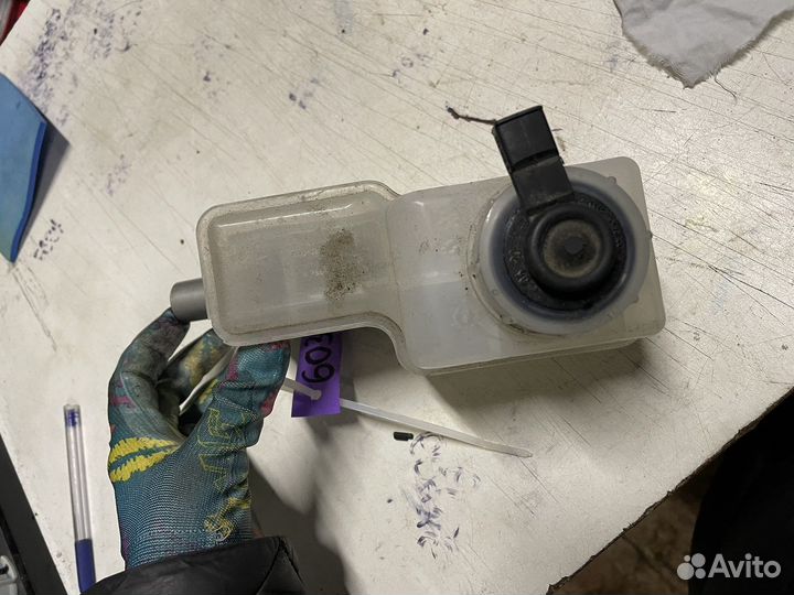 Главный тормозной цилиндр VAZ LADA Granta с 2011