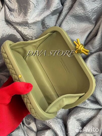 Клатч Bottega Veneta knot