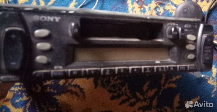 Автомагнитола sony XR-L240 + 2 динамика Soundmax 5