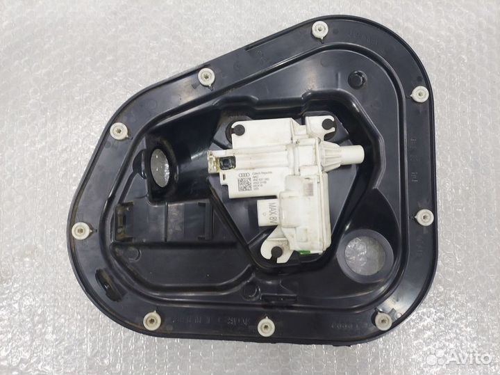 Активатор замка двери Audi A8