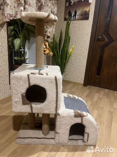 Домик для кошки с когтеточкой