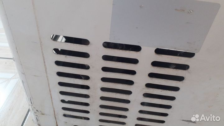 Продаю рабочий морозильный ларь