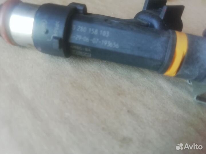 Комплект форсунок 0280158103