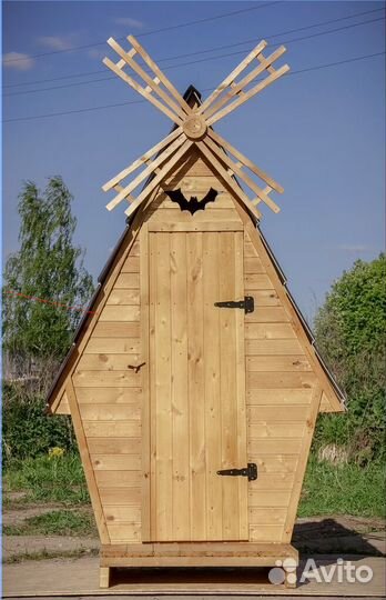 Дачный туалет деревянный SKU004