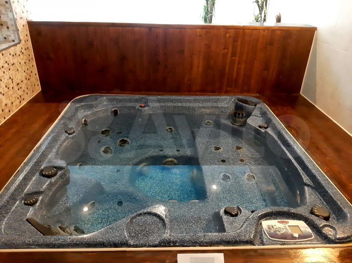 Коттедж 300 м² на участке 40 сот.