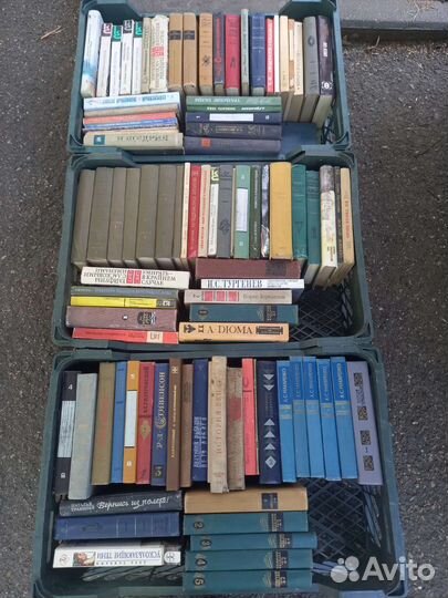 Книги журналы и учебники