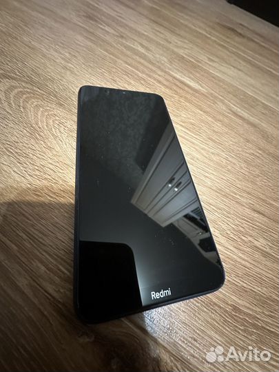 Xiaomi Redmi 8, 3/32 ГБ