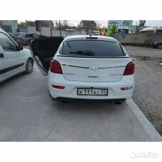 Лип спойлер Chevrolet Cruze Хэтчбек