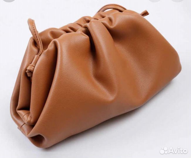 Сумка клатч Bottega Veneta натуральная кожа