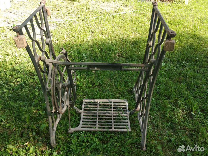 Станины швейных машин