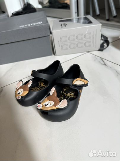 Туфельки для девочки