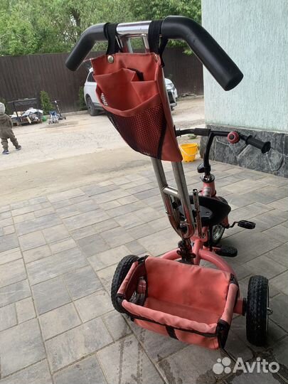 Детский трехколесный велосипед с руской