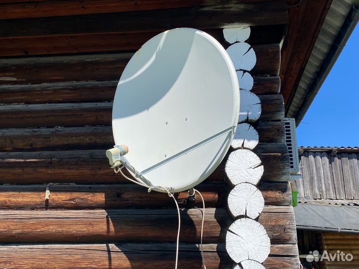 Антенна спутниковая