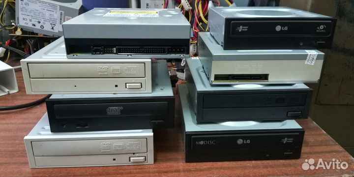 Приводы CD, CD-RW, DVD-RW