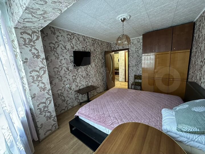 3-к. квартира, 65 м², 1/5 эт.