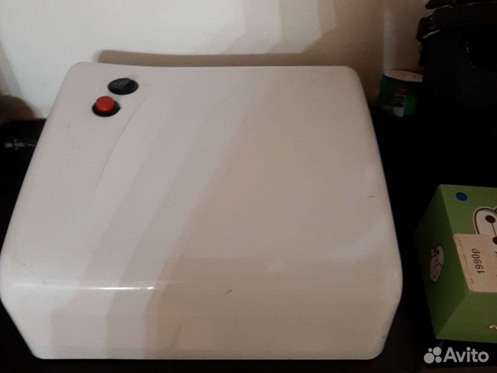 Уф лампа для ногтей