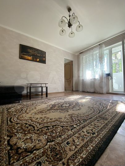 2-к. квартира, 42 м², 4/5 эт.