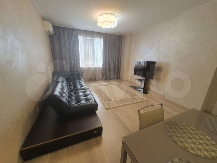 3-к. квартира, 80 м², 10/16 эт.