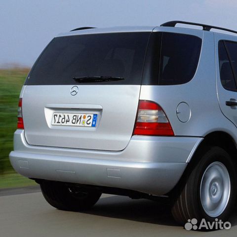 Бампер задний в цвет Mercedes M-Class W163