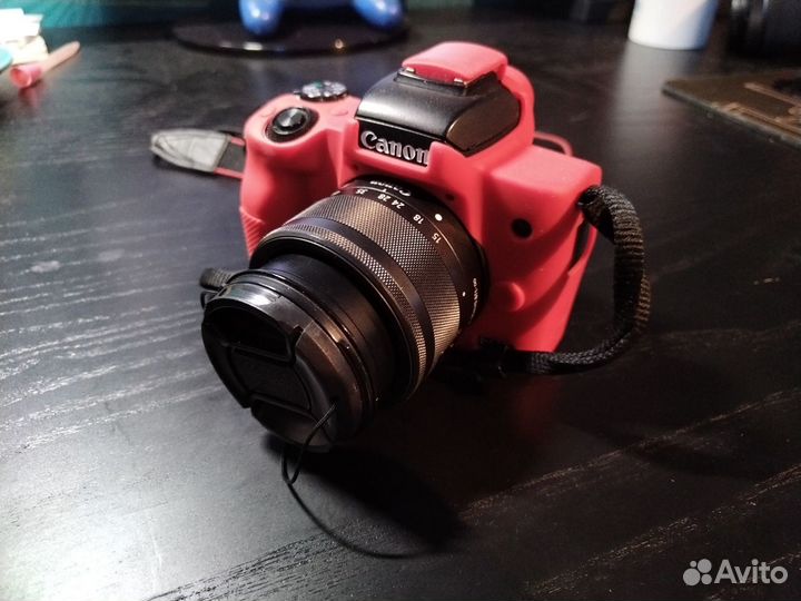 Беззеркальная камера Canon M50 Mark II