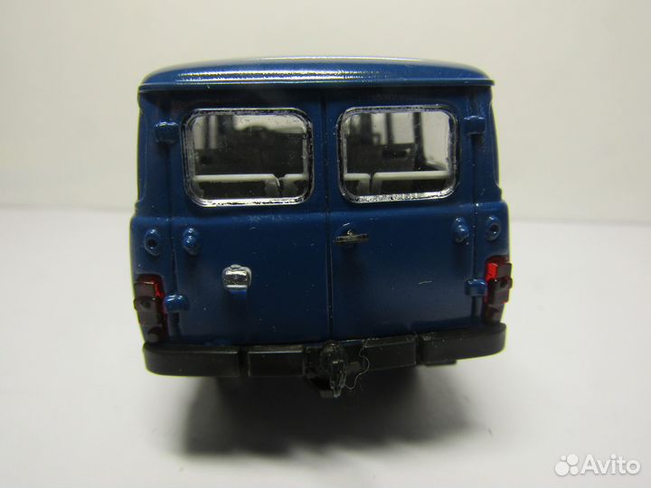 Модель 1:43 уаз-452К трёхосный