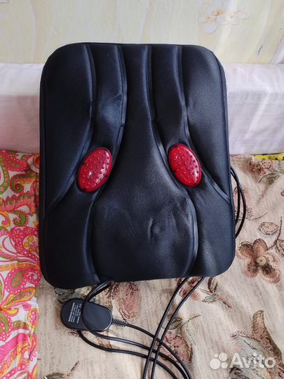 Массажная подушка для спины