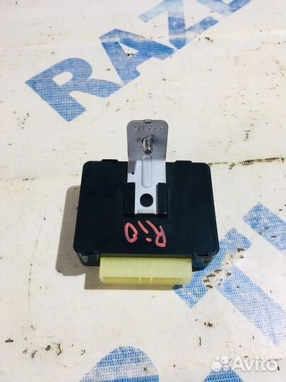 Блок управления светом KIA RIO 3 1.6 мт седан