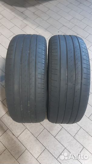 Pirelli Cinturato P7 245/45 R18 и 245/45 R18