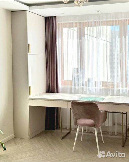 Шкаф в детскую комнату