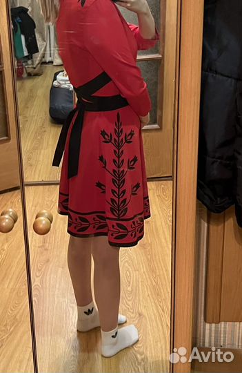 Платье женское