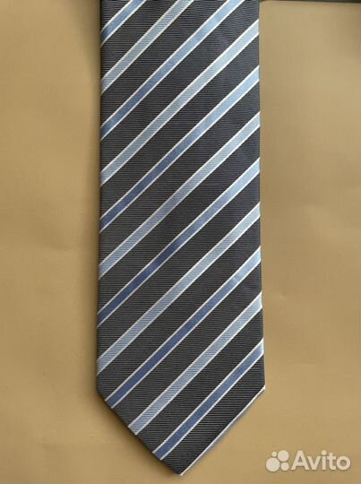 Шелковый галстук Reikartz