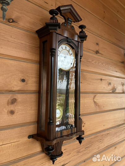 Старинные настенные часы Ленцкирх