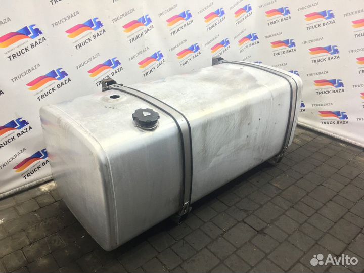 Бак топливный 600 л Iveco Stralis