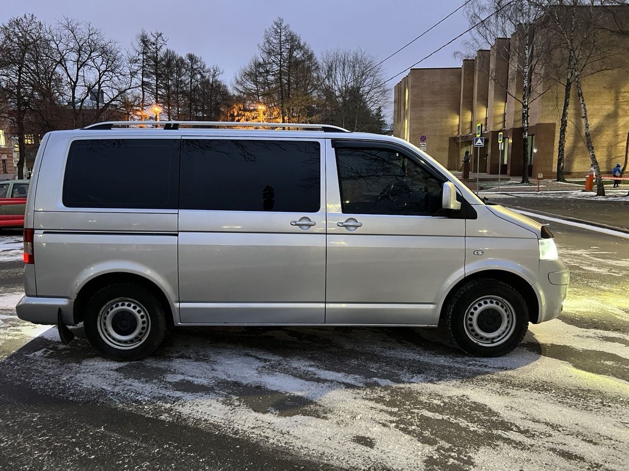 Volkswagen Caravelle: фото владельца