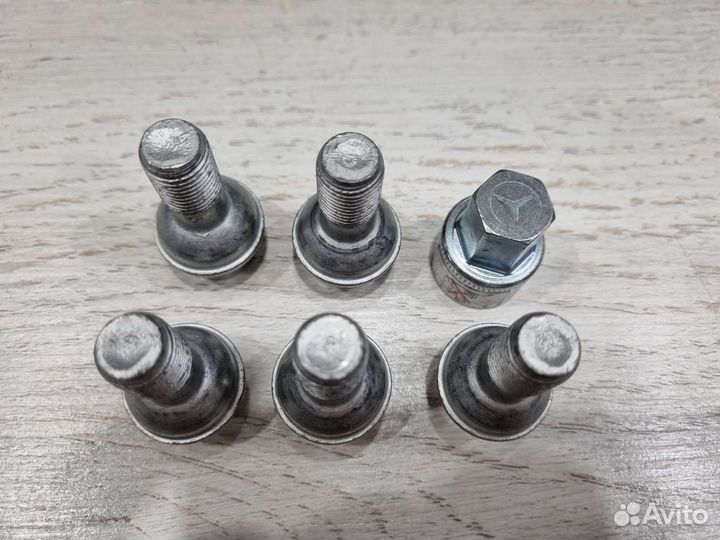 Болты секретные Mercedes w163