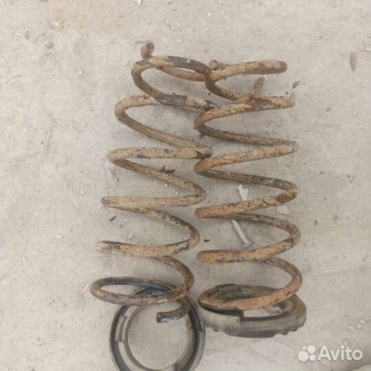 Пружины задние Kia Rio 1