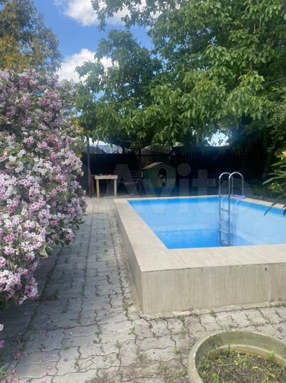 Дом 100 м² на участке 5 сот.