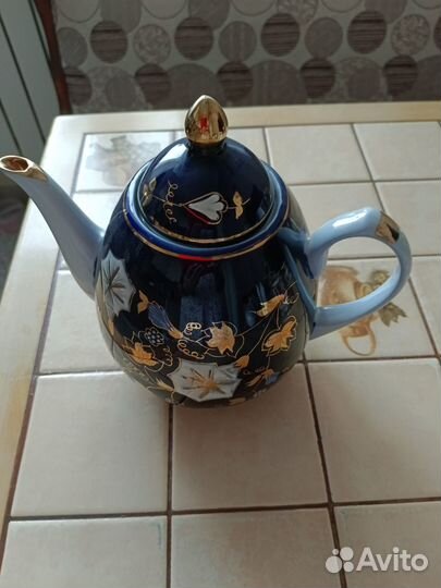 Чайник заварочный фарфоровый новый