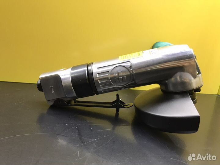 Z.6782 Пневматическая угловая шлифмашина Jonnesway