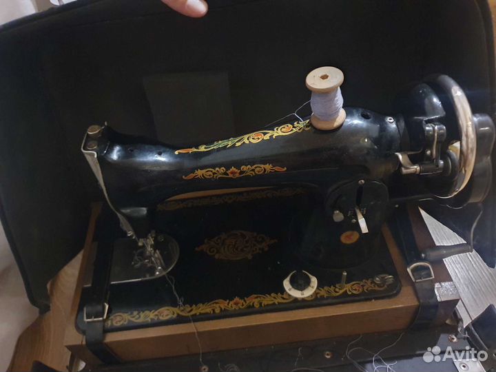 Швейная машина Подольск 2м