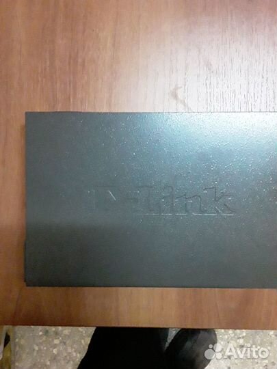 Хаб Коммутатор DES-1016D