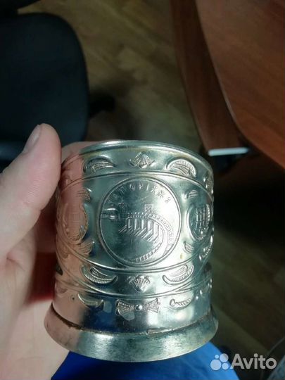 Подстаканники) и (Поднос)