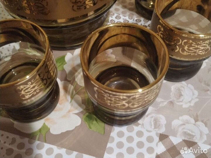 Графин с рюмками стекло СССР (раритетный)