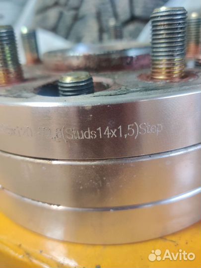 Проставки колесные LR