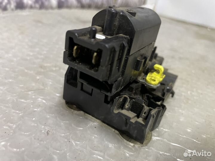 Замок задней левой двери электрич. Largus Ларгус