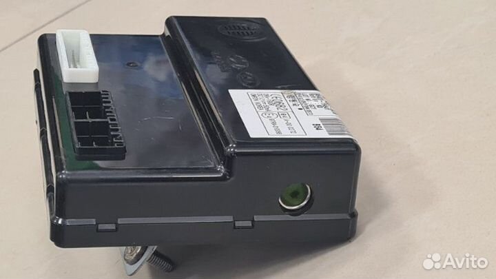 Блок комфорта Kia Ceed универсал G4FC 2011